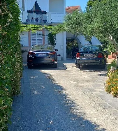 Bed & Breakfast Sobe Sotic Rab Town