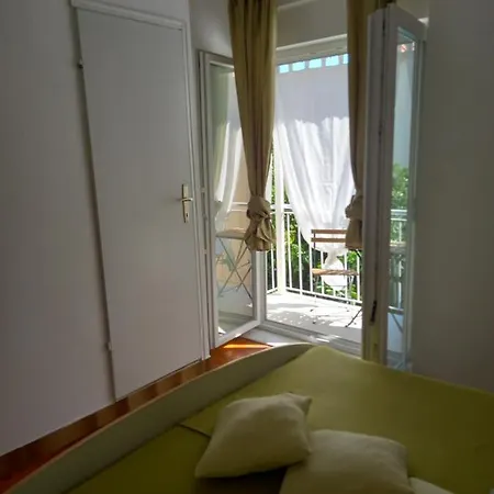 Sobe Sotic Bed & Breakfast Rab Town