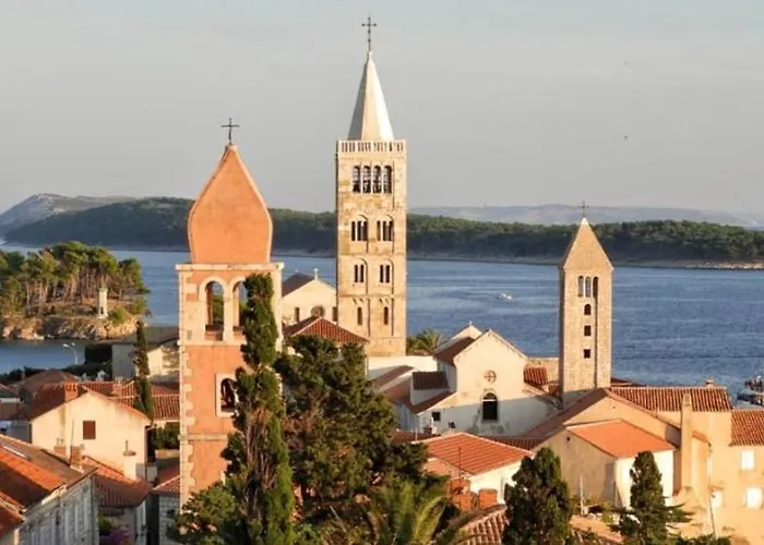 Sobe Sotic לינה וארוחת בוקר