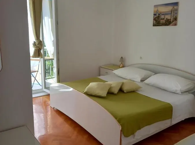 Sobe Sotic Couette-café Rab Town