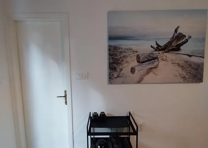 לינה וארוחת בוקר Sobe Sotic